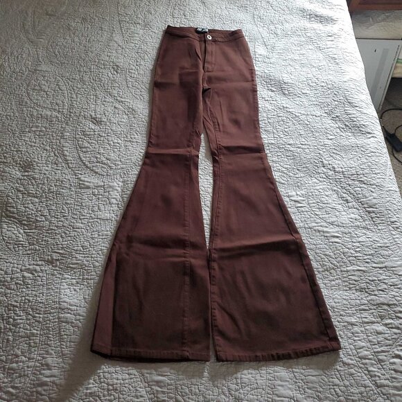 Brown Flared Pants with Back Pockets - Picture 1 of 7